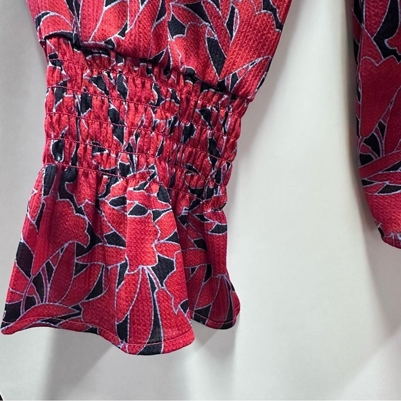 ANN TAYLOR RED & BLACK FLORAL LONG SLEEVED  FLOUNCY SLEEVE DRESS SZ M - Picture 4 of 7